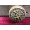 Image 7 : Mid-1800s Victorian Era Ornate Brass Door Knobs and Back Plates with Mortise Lock and Deadbolt – 10