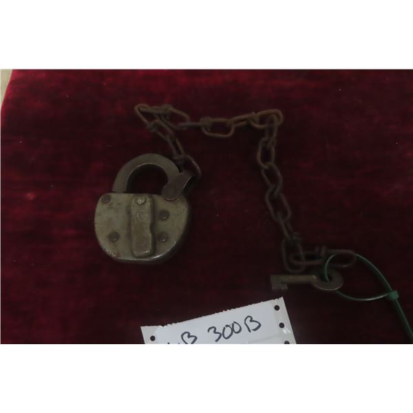 Antique CPR Canadian Pacific Railway Padlock and Brass Embossed "CPR S R.M. Co" Key – Worki