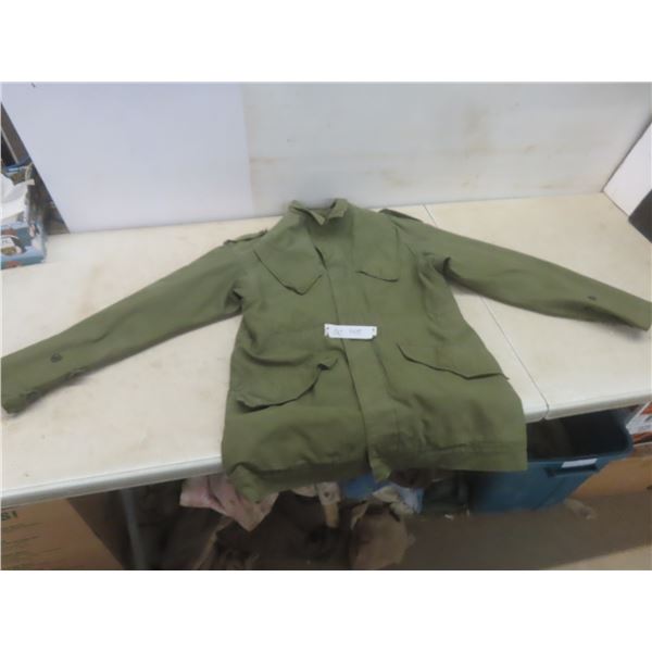 Vintage Army Jacket with Button-Out Wool Lining