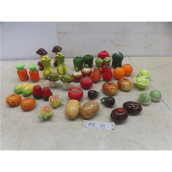 Vegetable Patch: Salt and Pepper Shakers