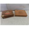 Image 13 : Tobacco Tins, Cigar Boxes, Wooden Cigarette Holder and More