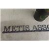 Image 5 : Metis Association Inc. Metal Sign and Candle Holder