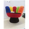 Image 1 : Child's Baseball Mitt Chair – Good Condition