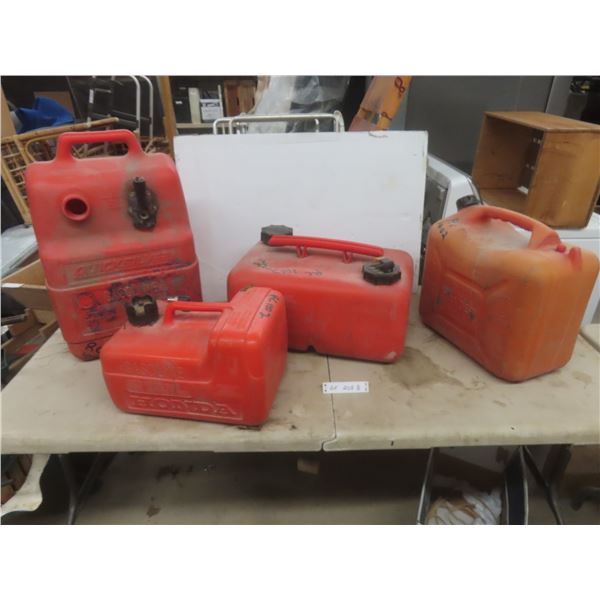 4 Gas Containers Includies 3 Marine Plastic Tanks