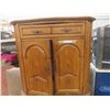 Image 3 : Oak-Style Armoire with Dual Upper Cabinets and Lower Storage Drawers – 63" x 41" x 20"