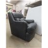 Image 2 : Leather-Like Comfy Chair – 32" H x 32" W