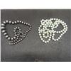 Image 3 : Fashion Jewelry: Beads, Bracelets, Pins and Pendants