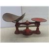 Image 3 : Antique Cast Iron Balance Scale with Weights