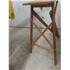Image 4 : Vintage Wood Ironing 