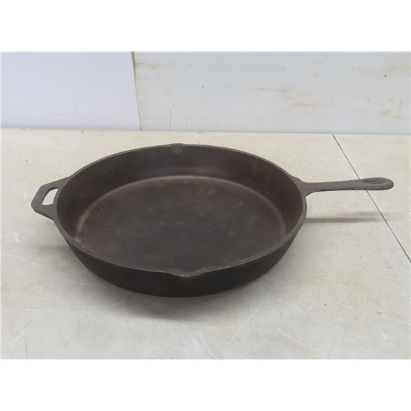 15" Cast Iron Frying Pan