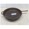 Image 2 : 15" Cast Iron Frying Pan