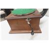 Image 6 : Victor Table Top Gramophone