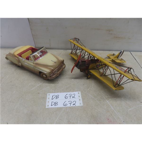 1/18 Scale 1950 Chevy Die-Cast and Model  Biplane Décor