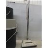 Image 8 : Electrolux Central Vac — Canister, Hose, Floor Wand and Power Bar, 11.5 Amps