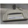 Image 9 : Electrolux Central Vac — Canister, Hose, Floor Wand and Power Bar, 11.5 Amps