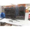 Image 8 : Samsung 55" TV with Remote and Power Cord
