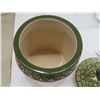Image 9 : Le Creuset 4 Espresso Cups with Saucers, Temptations Old World Green Cookie Jar with Flower Knob, V