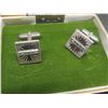 Image 10 : Vintage Continental Necklace with Matching Clip-On Earrings, Stacey Cufflinks and Tie Clip