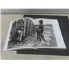 Image 6 : Large Wicker Basket with 2 Coffee Table Books