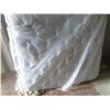Image 3 : Queen Size Box Spring and Mattress