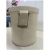 Image 6 : Medalta Stoneware 5-Gallon Crock with Handles