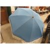 Image 4 : Patio Umbrella, Approx. 5-Foot Diameter