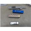 Image 12 : Apple TV, Kodak EasyShare Digital Picture Frame, Wireless External Battery Pack and More