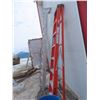 Image 5 : Featherlite Fiberglass 8-Foot Step Ladder