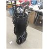 Image 4 : 12 AccuBar Golf Clubs with Bag — Right Hand