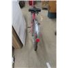Image 8 : 1930s Eaton's Glider Pedal Bike – Restored, Ready to Ride, 28"