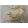 Image 2 : Youth Moccasins