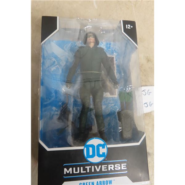 McFarlane Toys DC Multiverse "Green Arrow" 7" Action Figure – In Original Box