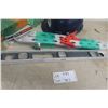 Image 5 : Frame Clamp, Level and 2 New Adjustable Roof Jacks
