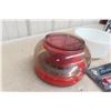 Image 2 : Pyrex Mixing Bowl, Antique Radio Book, Scale and Stocking