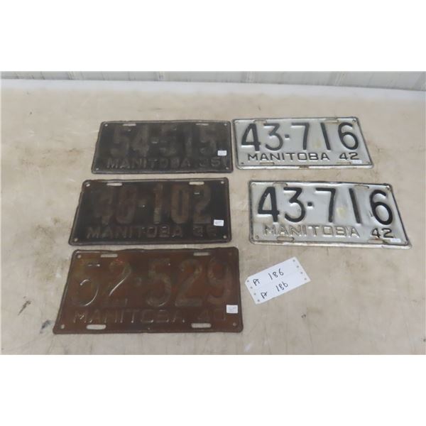 5 Manitoba Licence Plates: 1935/36, 1940, 1942 (×2)