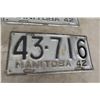Image 3 : 5 Manitoba Licence Plates: 1935/36, 1940, 1942 (×2)
