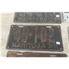 Image 5 : 5 Manitoba Licence Plates: 1935/36, 1940, 1942 (×2)