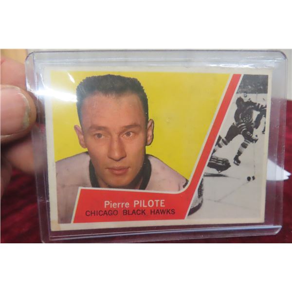 Topps Pierre Pilotte 19 Chicago Blackhawks 1963-1964