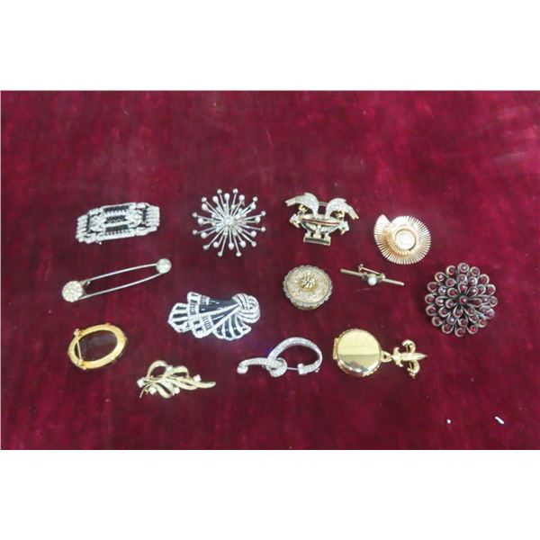 Nice Selection of Vintage Brooches 