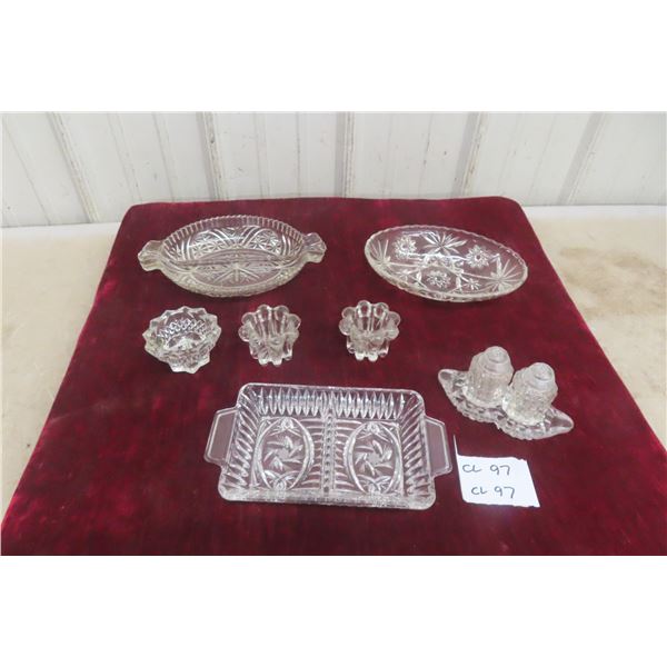 Assortment of Pinwheel Crystal Glassware 