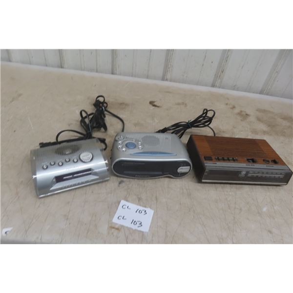 3 Clock Radios - GE & Accura 