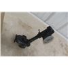 Image 5 : Philips Headphone & Dash Mount Cell Phone Holder 