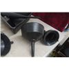 Image 5 : Funnels, Squirt Oil Cans, Oil Catch Pan