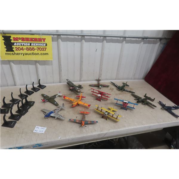 12 Model Airplanes with Stands 