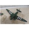 Image 4 : 12 Model Airplanes with Stands 
