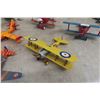 Image 9 : 12 Model Airplanes with Stands 