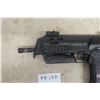 Image 3 : GBB MP7 Air Soft Tactical Style Gun with Case and Accessories 
