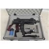 Image 9 : GBB MP7 Air Soft Tactical Style Gun with Case and Accessories 