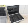Image 7 : 2 Hard Cases 6'' x 18'' x 13'' 