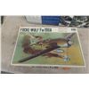 Image 10 : 4 Military Models 1:32 + 1:35 Scale : Planes, Tanks
